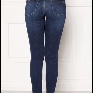 NWT Calvin Klein jeans